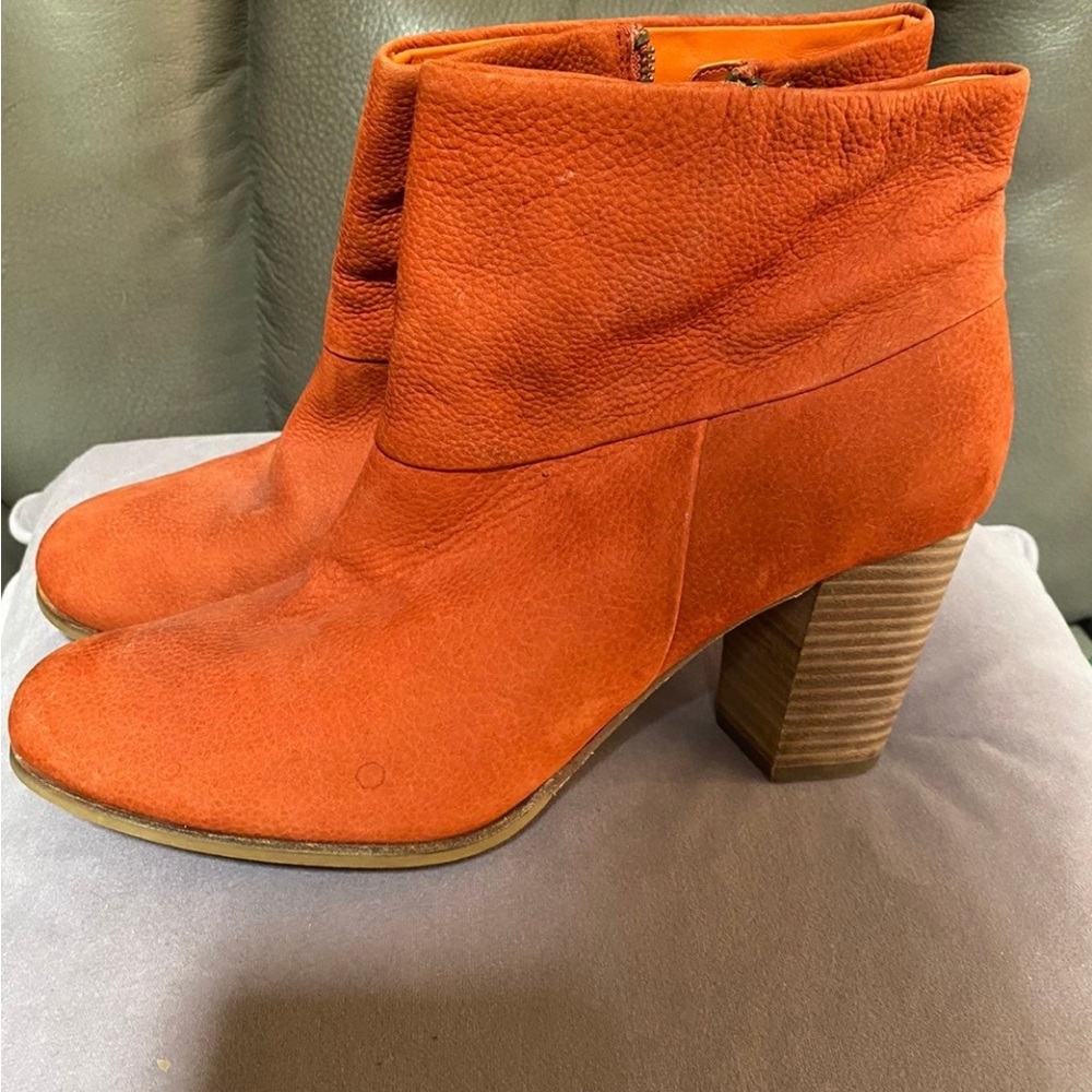 Cole Haan Nubuck ankle boots